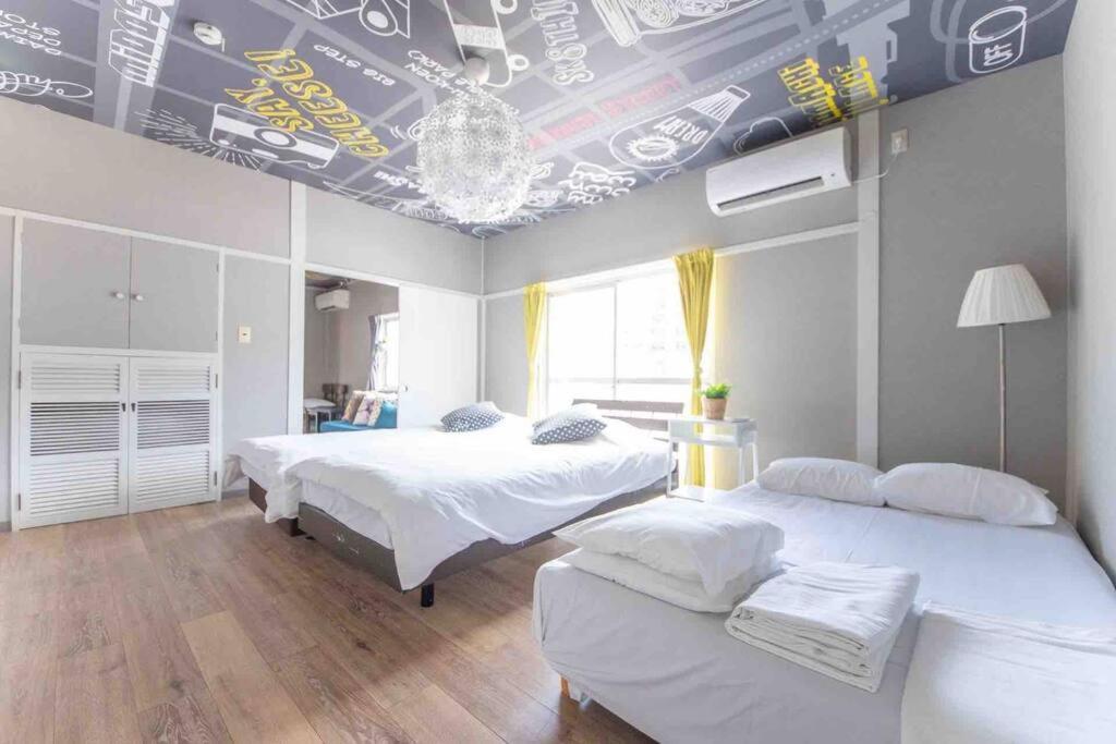 Sanacion Namba 難波千日前の5Ldk120平米 駅徒歩2分 広々バルコニーでバーベキューも可能 Apartman Oszaka Kültér fotó